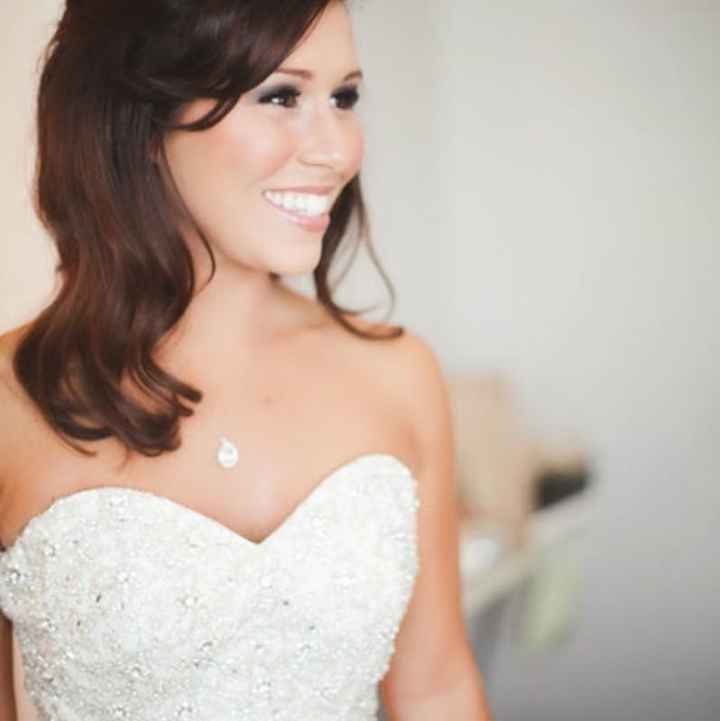 Opinions needed! Necklace or no necklace with my dress?