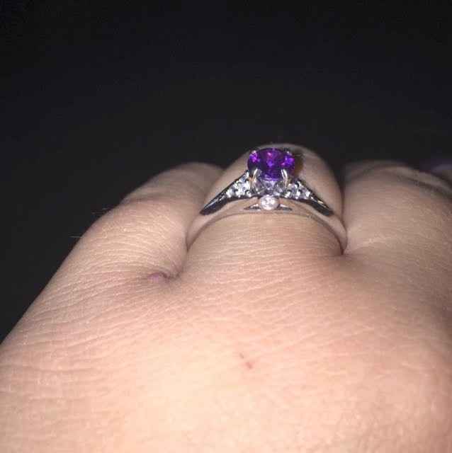 Lets see those beautiful engagement rings