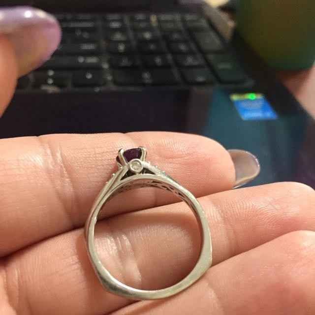 Engagement ring slides