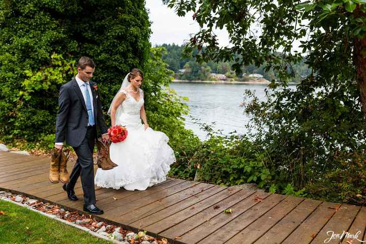 PRO photos are in!!  BM's in white dresses too. (seriously pic heavy - you've been warned!)