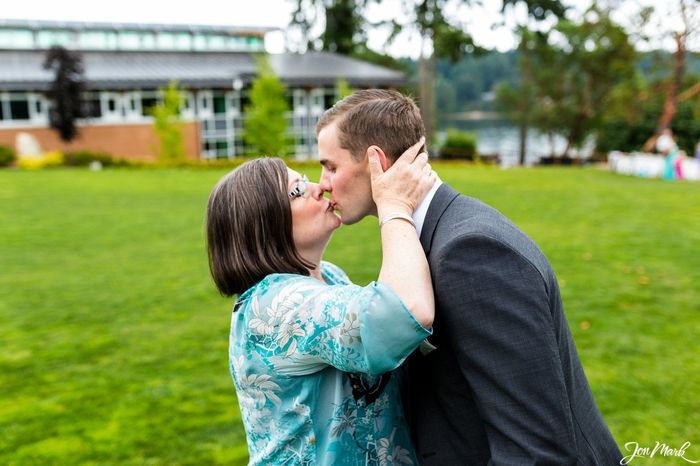 PRO photos are in!!  BM's in white dresses too. (seriously pic heavy - you've been warned!)