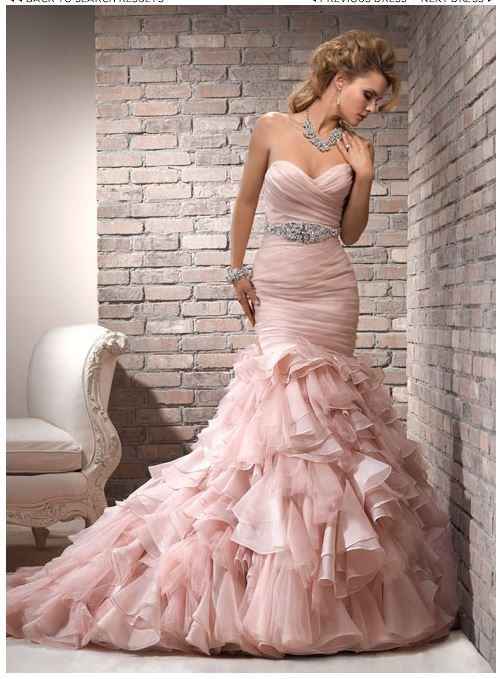 Let me see YOUR dresses ladies!