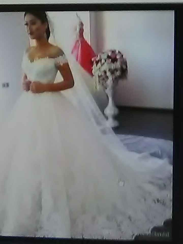 Say yes to the dress? - 1