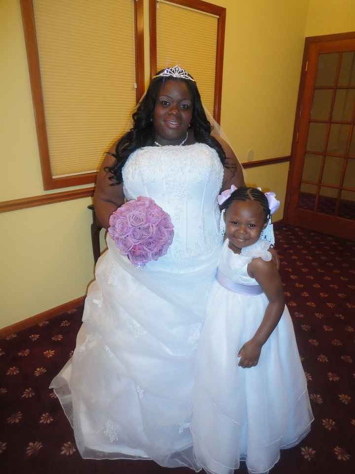 Hi I never really posted much on here but I just wantend to say I'M MARRIED! (PICS)