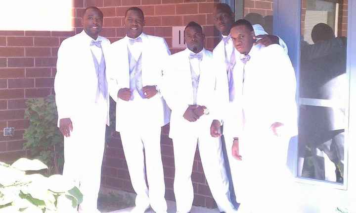 Hi I never really posted much on here but I just wantend to say I'M MARRIED! (PICS)