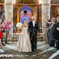 No mess streamer send off