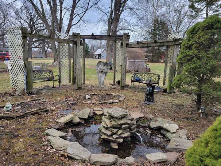 How to have a beautiful backyard wedding - 1