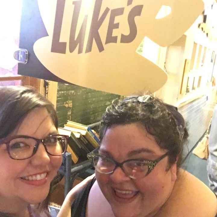 NWR: Luke's Diner!