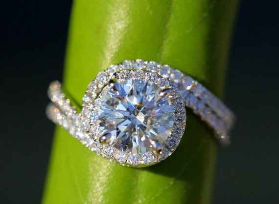 Mismatched wedding bands??