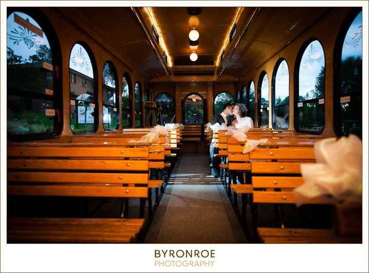 I'm married and have some wedding photos....come see!!