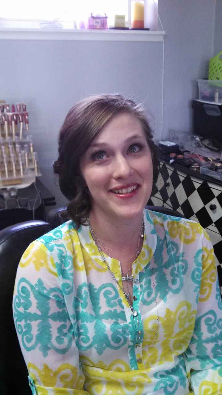 To counter balance my ugly photo on Lynzeys thread: Hair & Makeup Trial