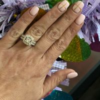 Brides of 2022! Show us your ring! - 1