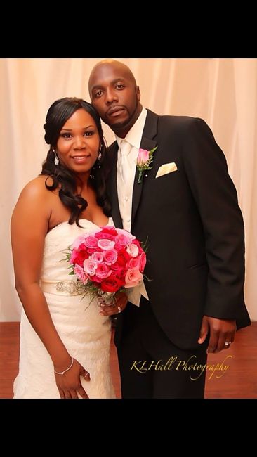 BAM!!!!!!! I'm now Mrs. Bentley with pics. (pro and non pro)