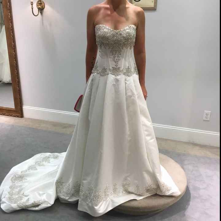 Let's show off our dresses.