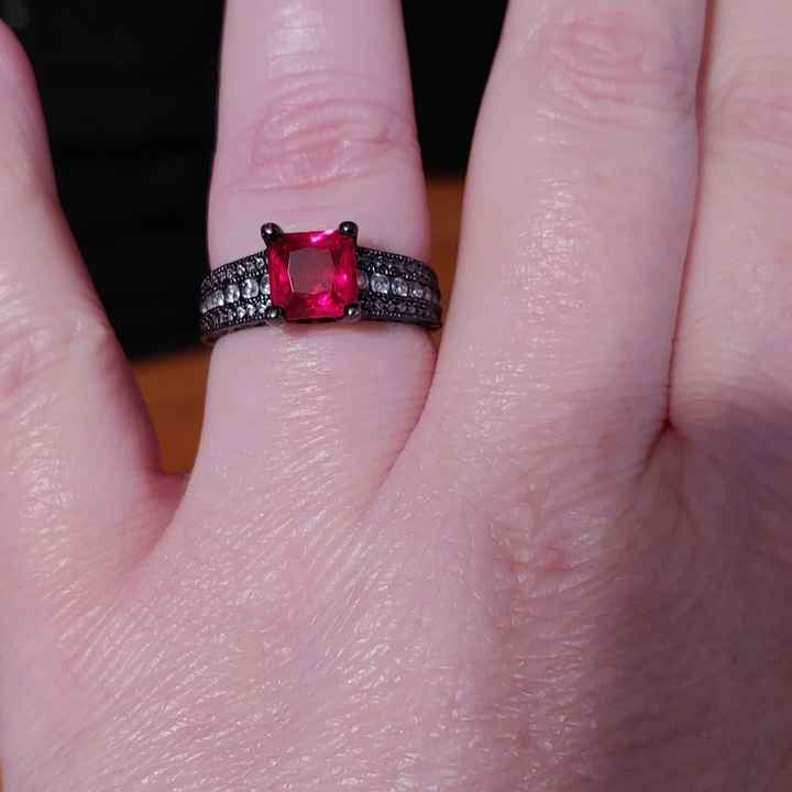Brides of 2022! Show us your ring! - 1