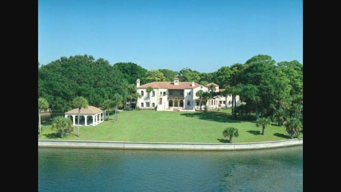 BEACH/GARDEN WEDDING VENUE FLORIDA