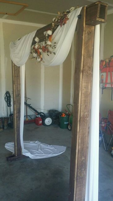 Final touches for the arch