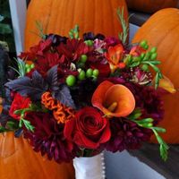 October brides - what kind of flowers are you using? - 1
