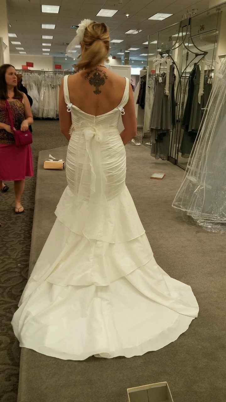 Selling a dress or Davids Bridal exchanges?
