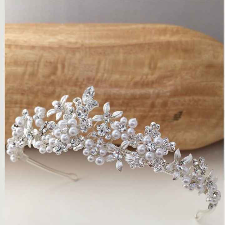 Tiaras: where to buy/show me yours!