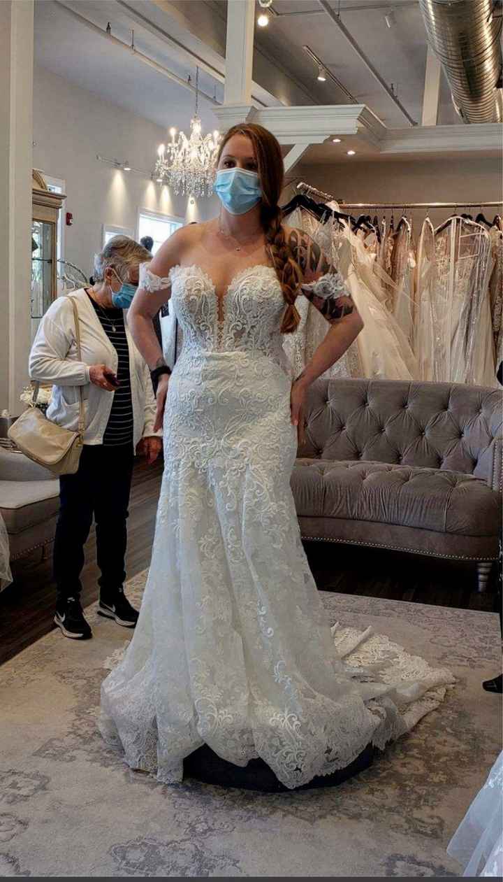 Tattooed brides, let me see your dresses! - 1