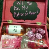 Show me your "bridesmaid boxes"