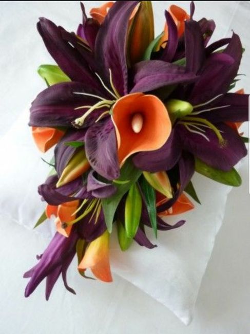Show & Tell: Your Bridal Bouquet! - 1