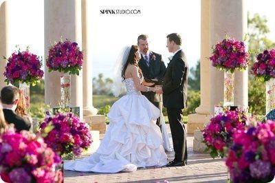 Show me your.... floral pedastals/urns?