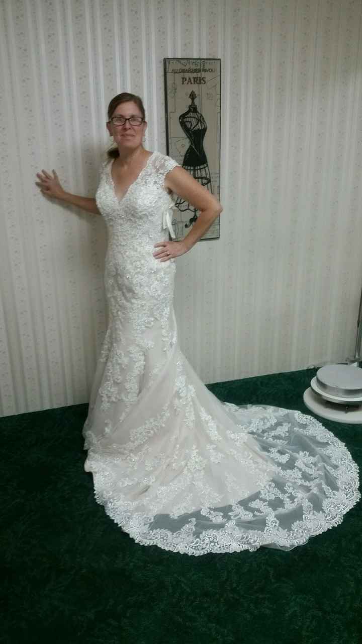 My dress looks terrible-40 days out
