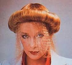 Bride requesting specific hairstyle thats absolutely hideous and not paying for it