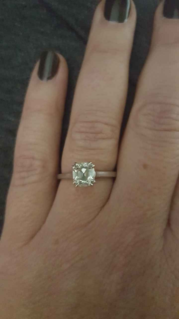 MY RING FINALLY CAME!!