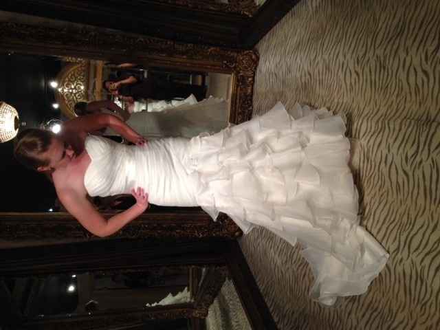 Can i see some dresses?!?!?!?