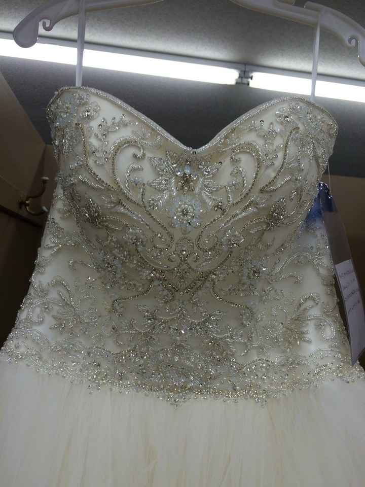 Lets see those dresses!