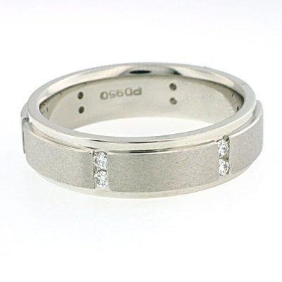 lets see FH wedding band! =)