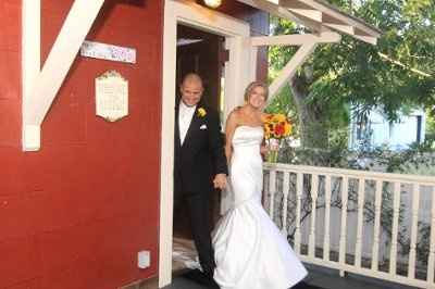 For anyone who plans on using or has used sunflower bouquets.. Can I see yours? *PICS*