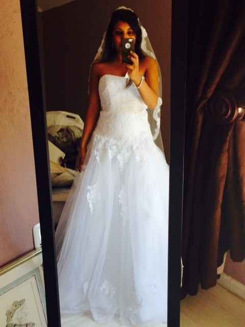 Pics: My final fitting! Love my dress<3 Belt or no belt?