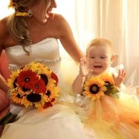 I have a bouquet idea for anyone who likes sunflowers!