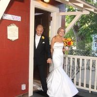 For anyone who plans on using or has used sunflower bouquets.. Can I see yours? *PICS*