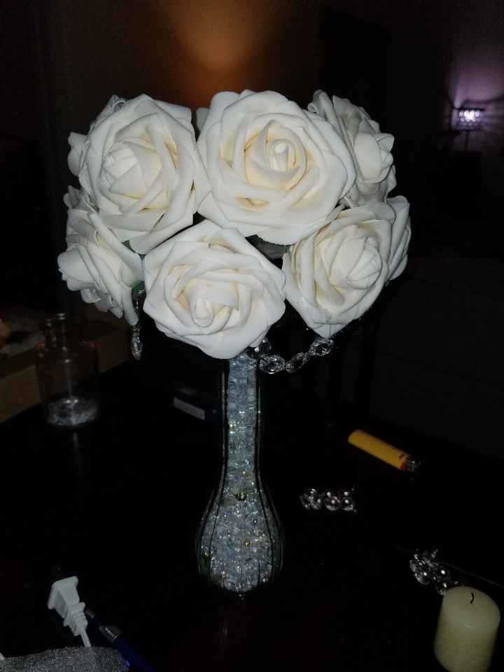 Wedding in 2 weeks asked my wedding event planner for a cake stand - 2