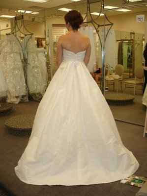 Pics of me in the dress!!!!