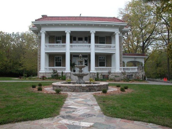 Show me your VENUE!