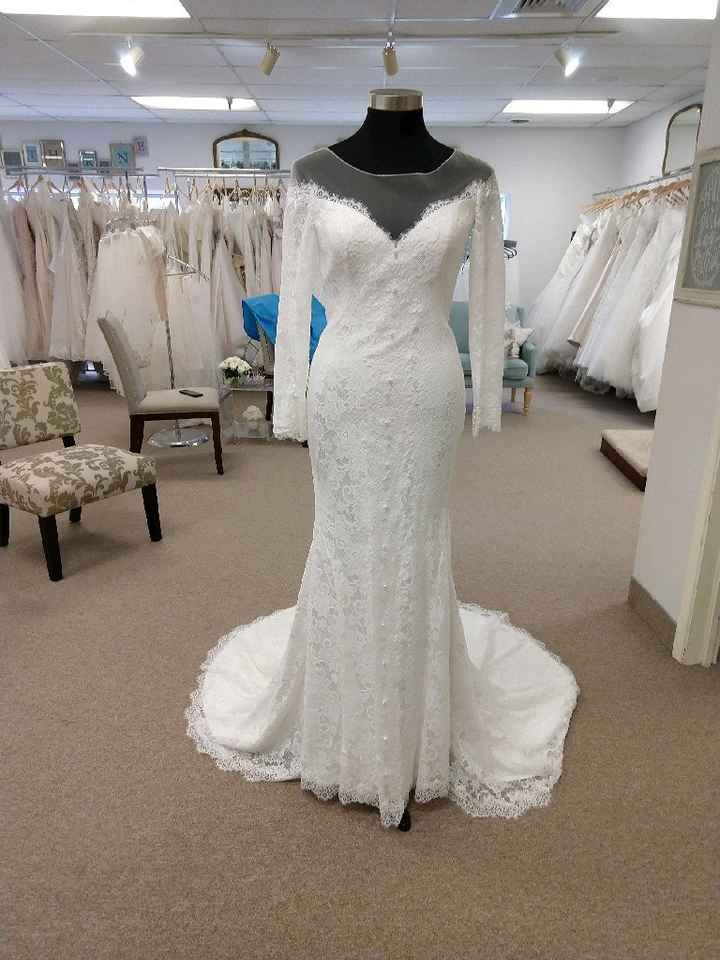 Selling vintage chic wedding dress - 1