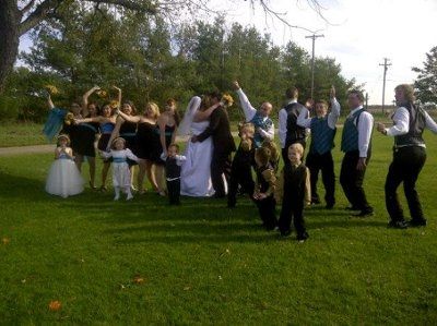 I am officially Mrs.Brown :) (Edited to add more guest pics)