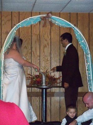 I am officially Mrs.Brown :) (Edited to add more guest pics)