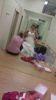 FIFTH STAR! *pic heavy* DRESS  PICS INCLUDED