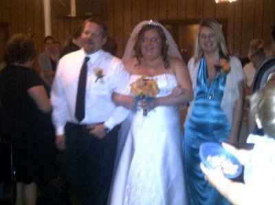 I am officially Mrs.Brown :) (Edited to add more guest pics)