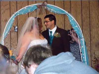 I am officially Mrs.Brown :) (Edited to add more guest pics)