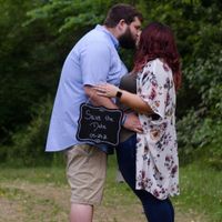 Show off your favorite engagement pictures - 4