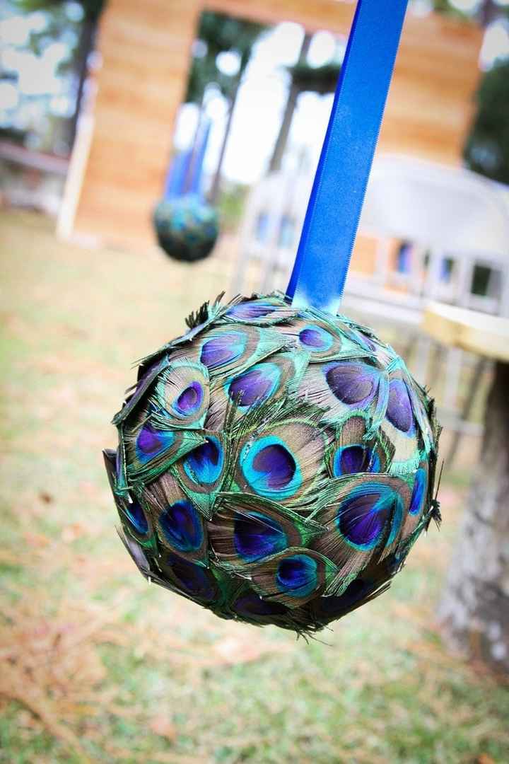 Feather Pomander - HELP