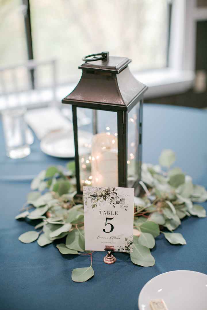 Help! Fall/rustic wedding September 5th in a country club? - 1